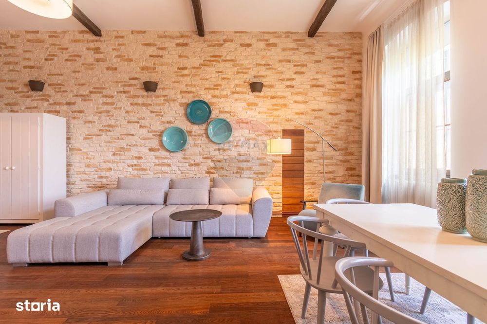 Apartament de vanzare 105 mp utili Piata Unirii Cluj
