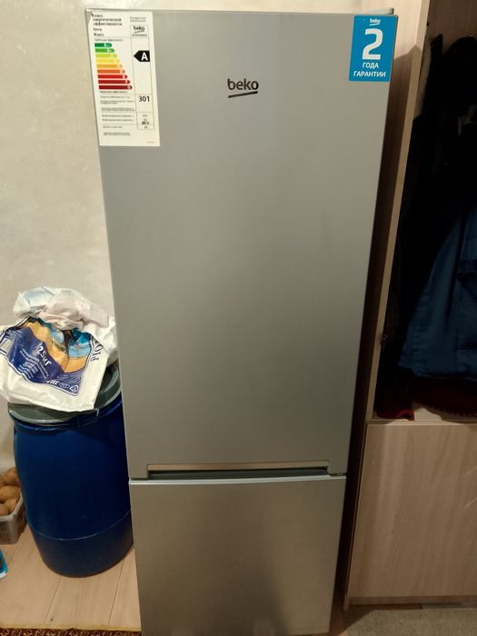 Холодильник сатылады состояние жаксы