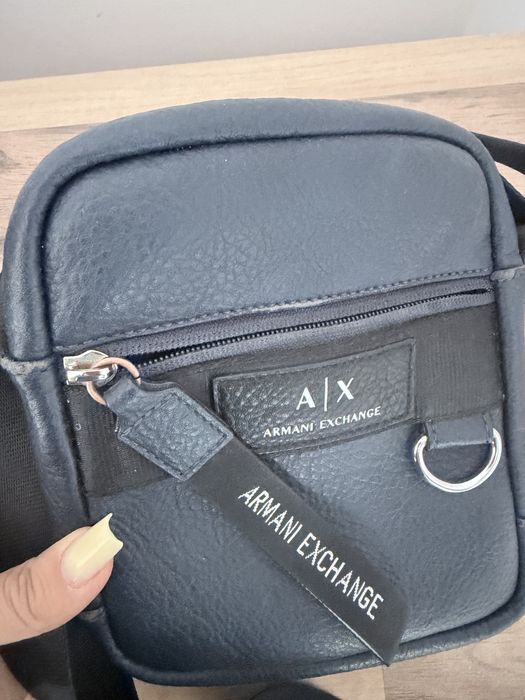 Продаю б/у борсетку Armani Exchage