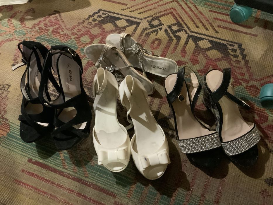 Дамски сандали 10 лв