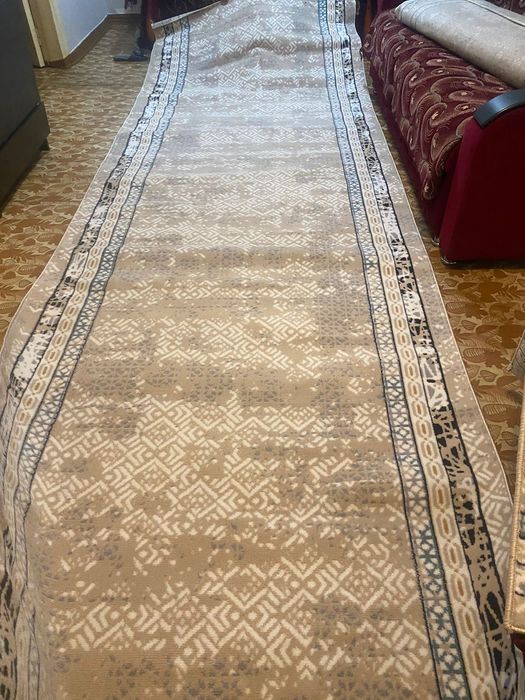 Дорожки 1,5х5м и ковер3х2метра