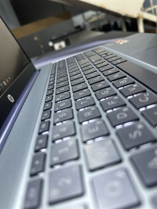 Мощный офисный ноутбук Hp Pavilion amd ryzen 5-5500U