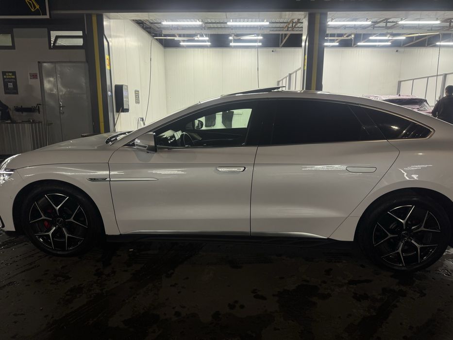 Срочно продается BYD HAN EV 715