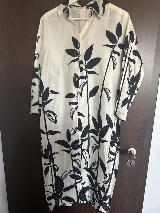 Rochii Zara marimea S.