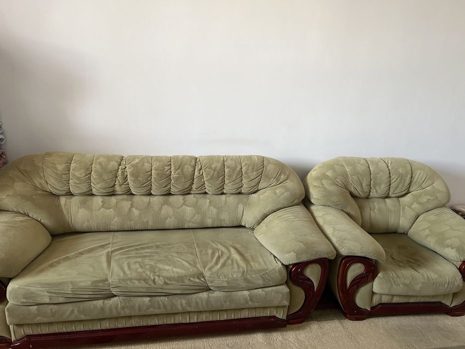 Продаю диван и кресло