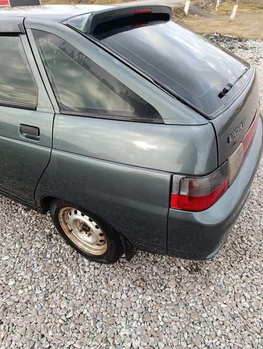 Продам ваз 211240