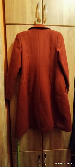 Пальто осеннее - весеннее