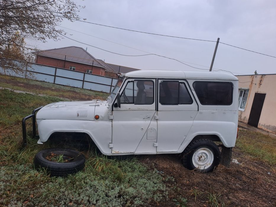 Уаз 469 цвет серый