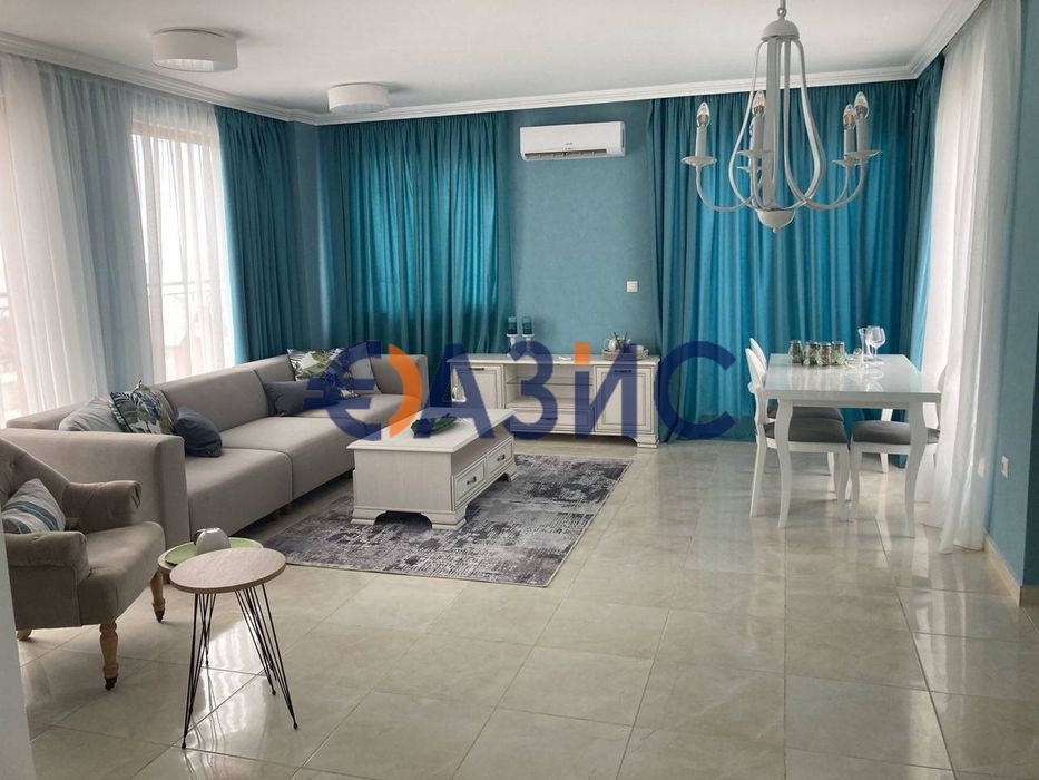 Продава се Многостаен апартамент в Свети Влас - 382 кв.м за 881 €/кв.м - Снимка #2