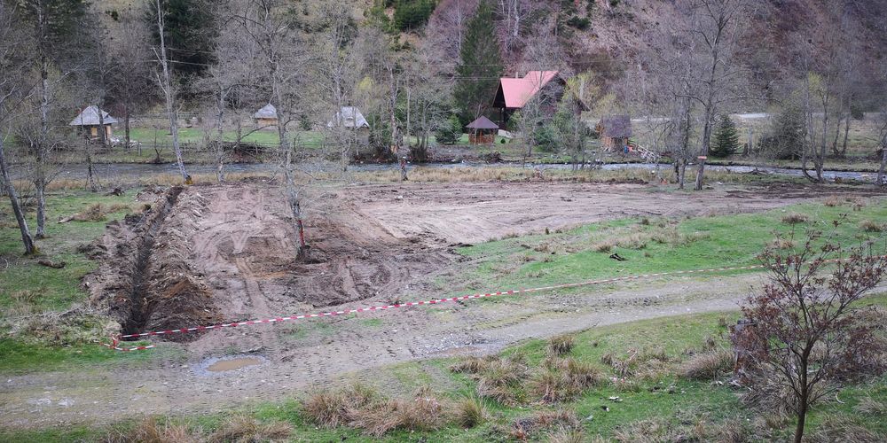 Vând teren Saticul de Sus/Jud.Arges