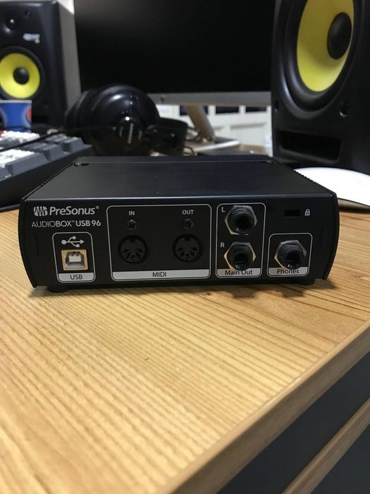 PreSonus AudioBox USB 96 – DEYARLI YANGI! (Professional Studio Sifat)