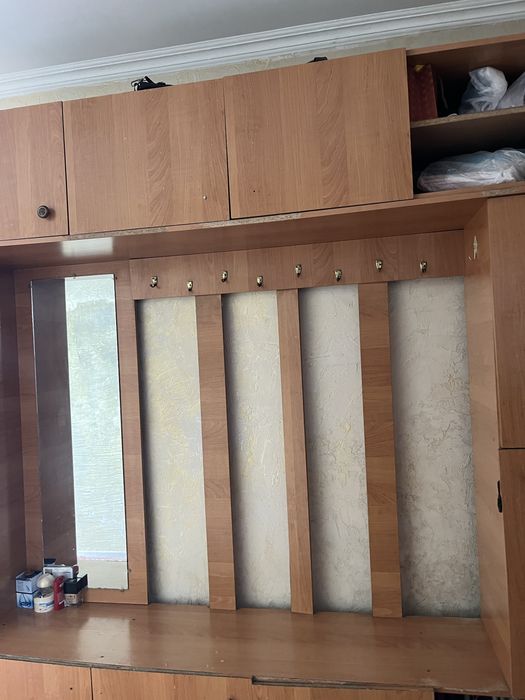 Прихожая шкаф мебель