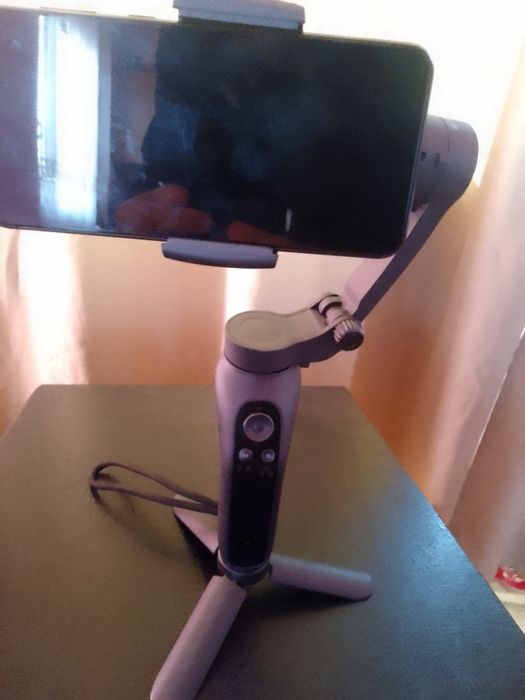 Stabilizator smartphone