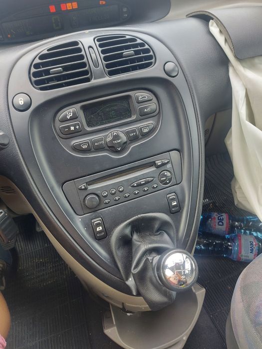 Citroen Xsara Picasso 1.8 i на части !!!