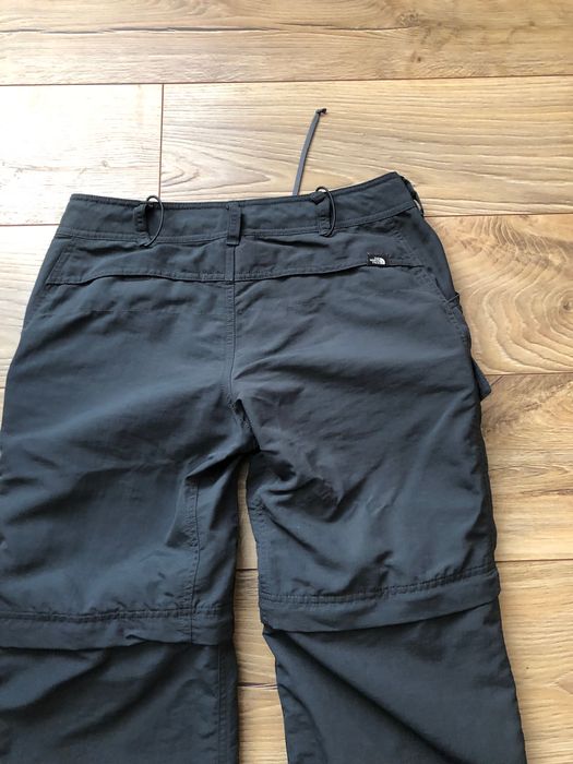 The North Face-pantaloni 2 in 1 drumetii/trakking de dame , marimea 40