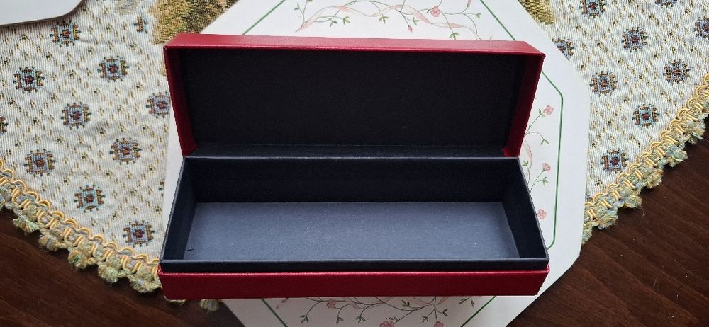 Cutie ochelari Cartier