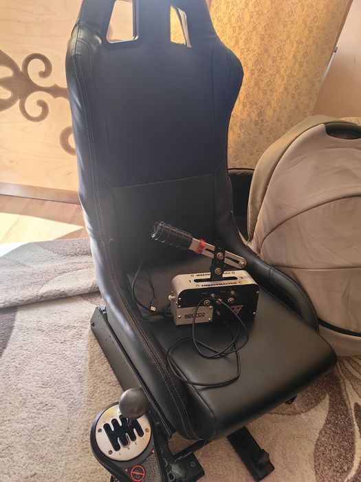 Thrustmaster t300 gt edition