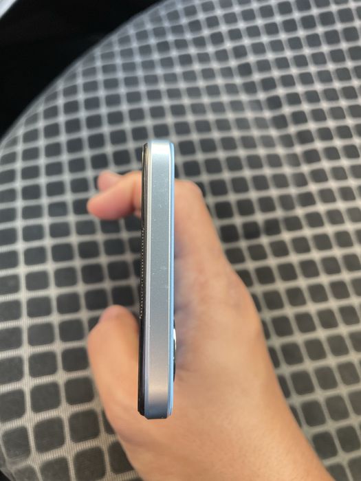 OPPO A17 4/64 OPPO A17 4/64