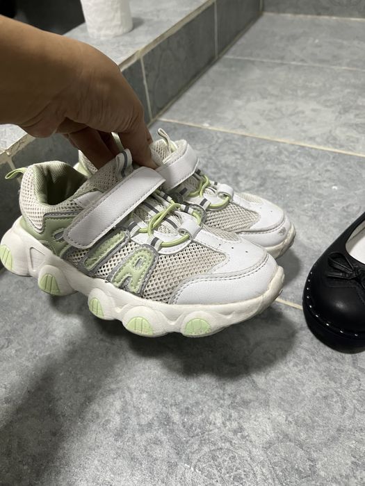 Детская обувь