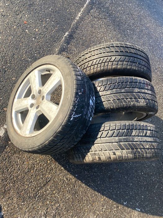 Vând jante din aliaj cu cauciucuri noi, originale Audi A6