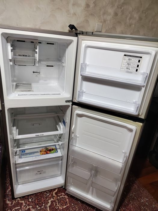 Продам холодильник Samsung
