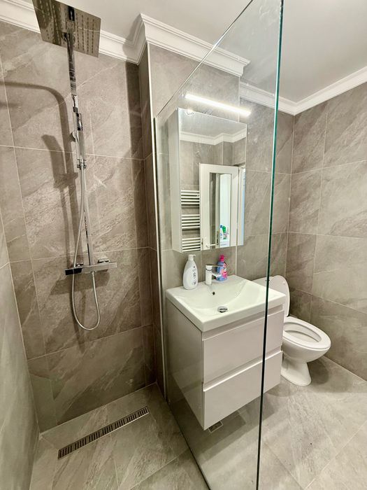 Închiriez APARTAMENT 2 camere + garaj inclus | Complet utilat | Zona Porolissum, Zalau