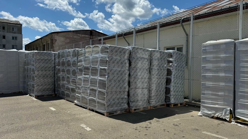 Vată bazaltică pentru interior și exterior