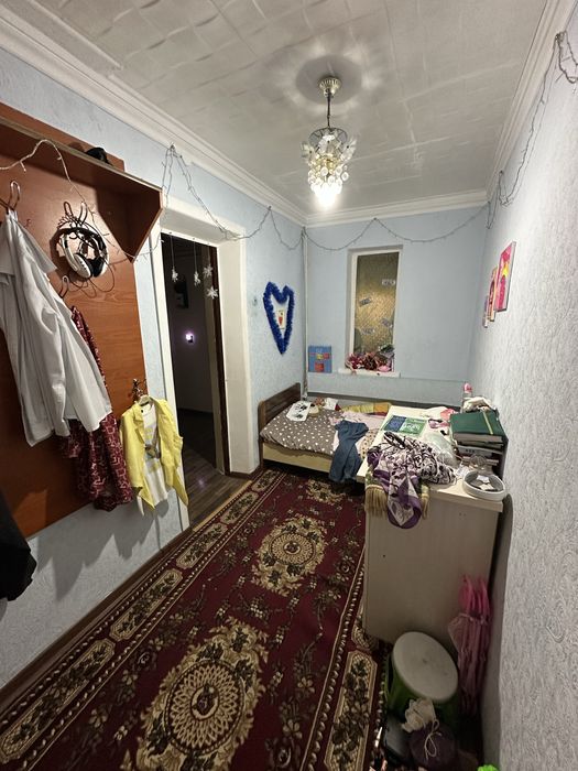 Dombirobod kvartira sotiladi