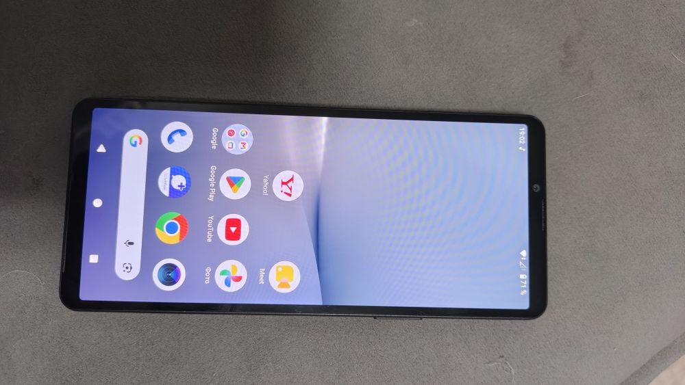Xperia 10v продам на запчасти