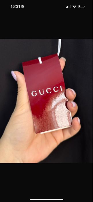Платье gucci новая