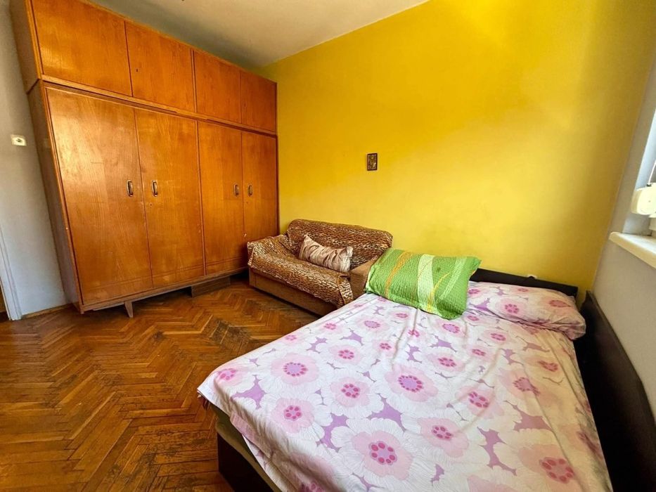 Дава се под наем Тристаен апартамент в Пловдив, Мараша - 100 кв.м за 470 € - Снимка #2