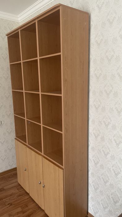 Шкаф для книг…..