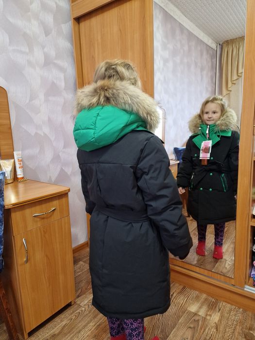 Продам зимнюю курточку.