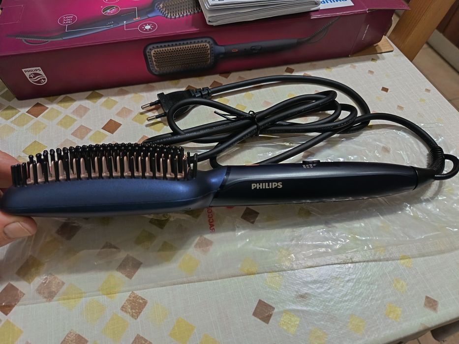 Perie incalzita Philips BHH885
