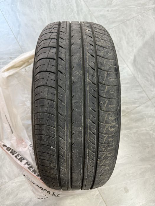 Летние 215/55/17 продам