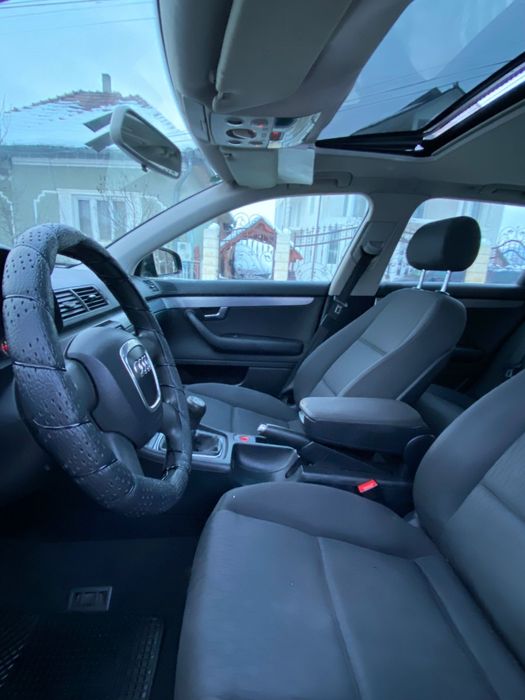 Audi A4 2.0 TDI 140 c.p BPW Un Singur Ax 2007
Audi A4  s-line
