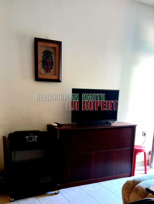 Дава се под наем Двустаен апартамент в Варна, Червен площад - 52 кв.м за 408 € - Снимка #3