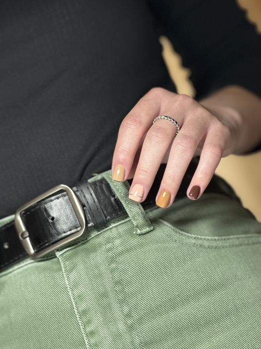 Servicii manichiura gel/semi Cartier Noua