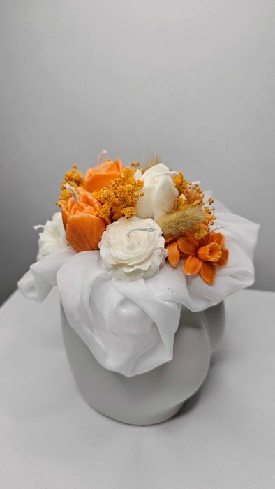 Букет от соеви свещи