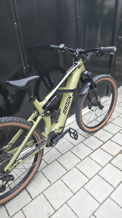 Bicicletă electrică carbon full suspension L