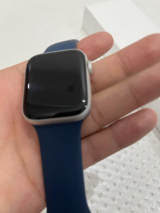Apple Watch SE 44mm GPS