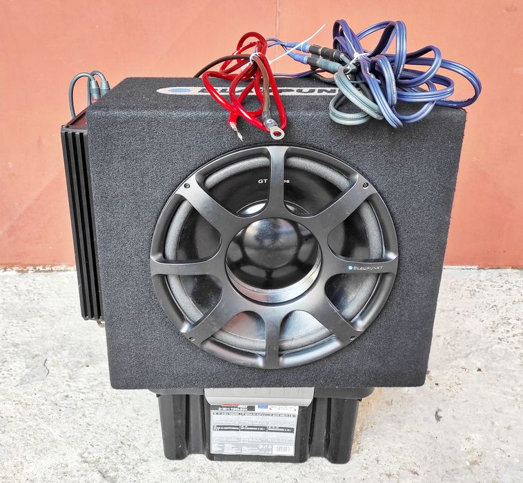 Бас туба с усилвател Blaupunkt