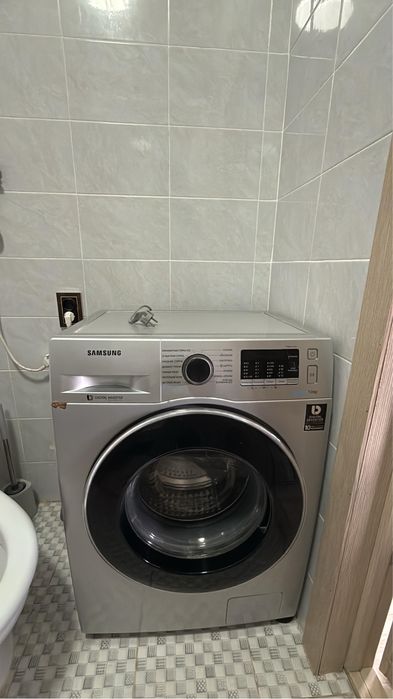 г.Караганда, продам стиральную машину