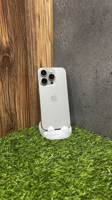 Продаю iphone 15 pro
