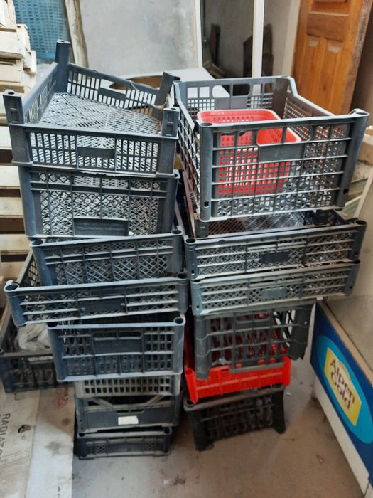 Продам ящики деревянные и пластмассовые