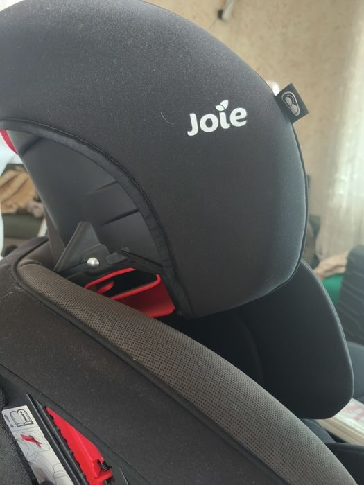 Продам автокресло Joie Stages Fx