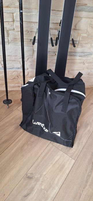 Комплект от ски, ,ски обувки и щеки + сак за обувките.