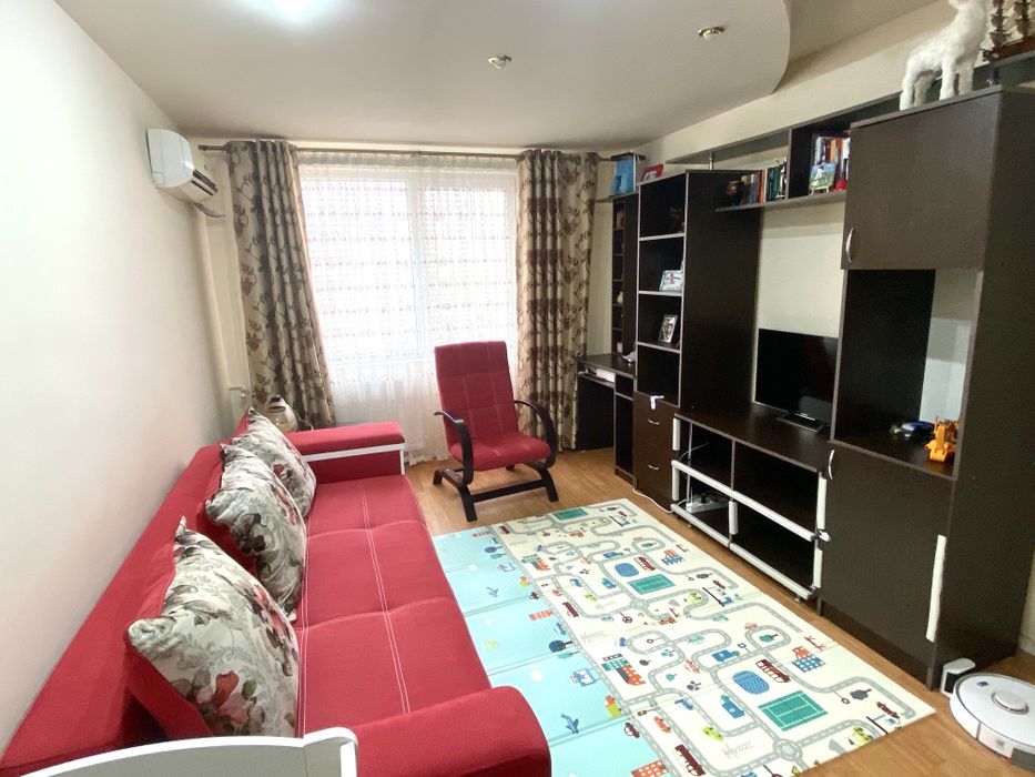 Închiriez apartament cu 2 camere, zona Dristor