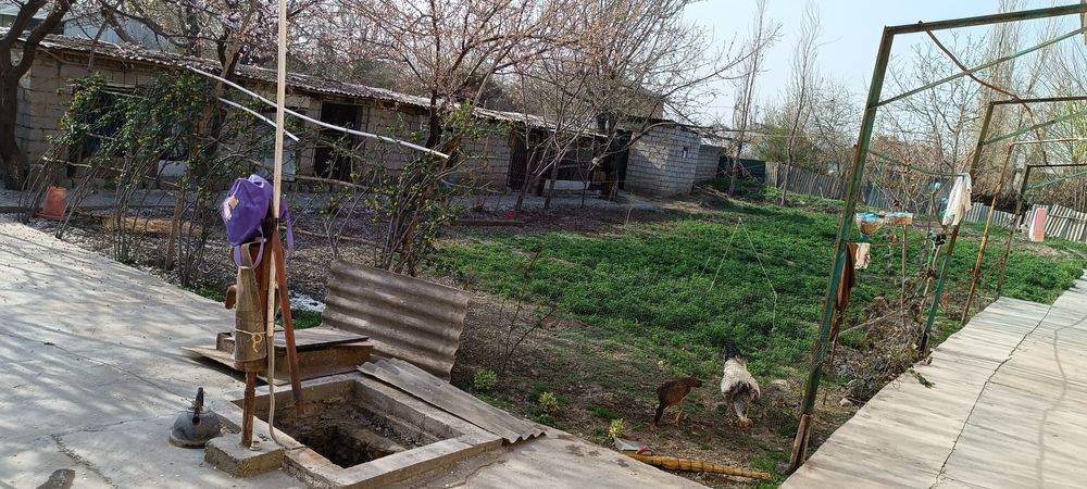 Срочна продётся участка хамма шароити бор яшаб Турган ховлимиз