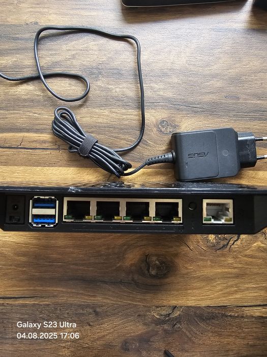 Routere WIFI Asus si Tenda